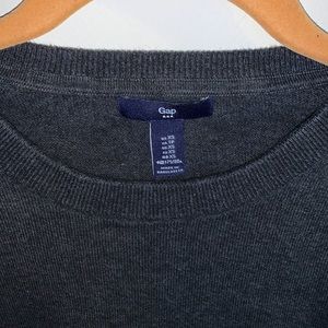 Gap Crewneck Lightweight Sweater
